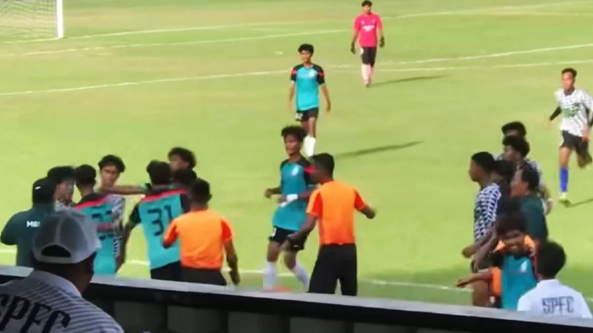 Ugly scenes as fight erupts during Youth Cup match, video goes viral