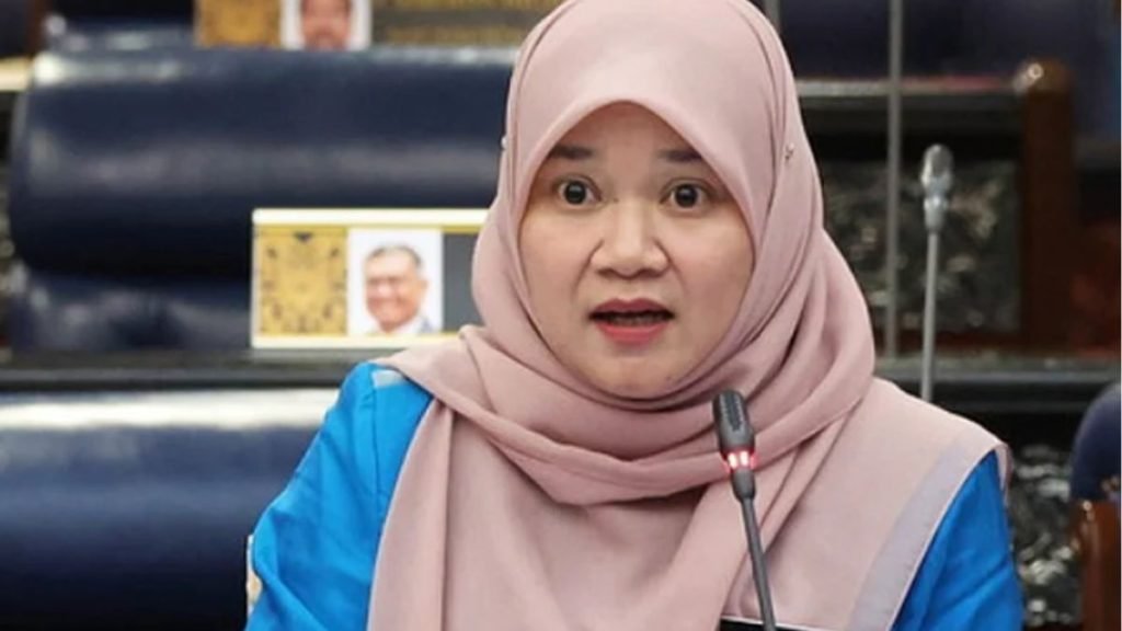 Pahang Teacher’s Controversial Comment on Voting Non-Muslims Under Investigation